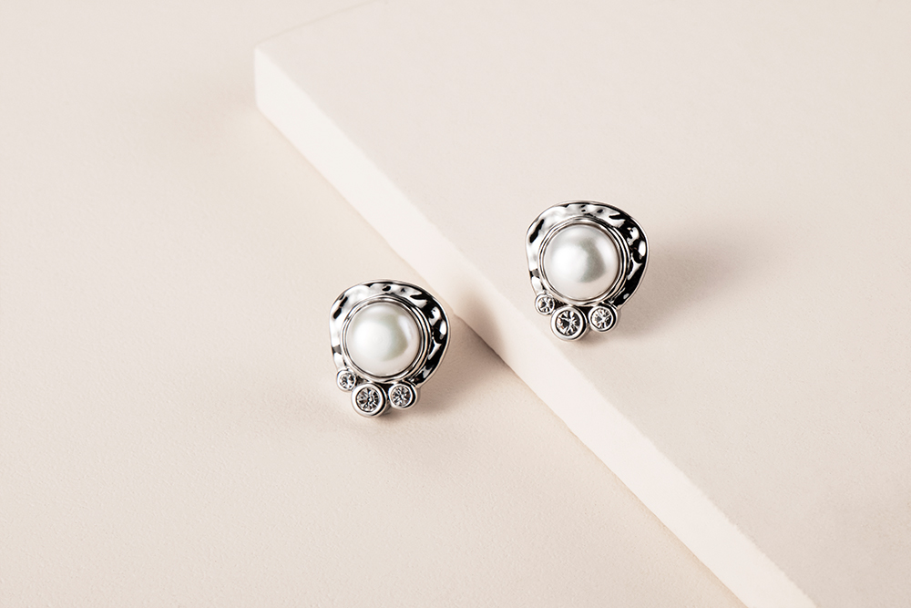 Pearl Earrings